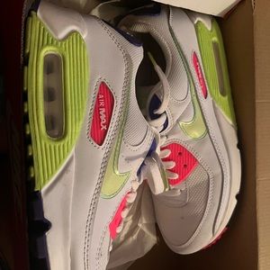 Lightly worn Nike air max